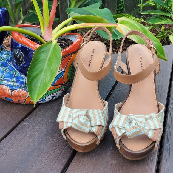 Madison Harding Mint green striped platform sandals with bow size 7 - Picture 1 of 15